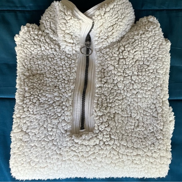 Cozy Sherpa Pullover Sweater Shacket NWOT - Picture 10 of 10